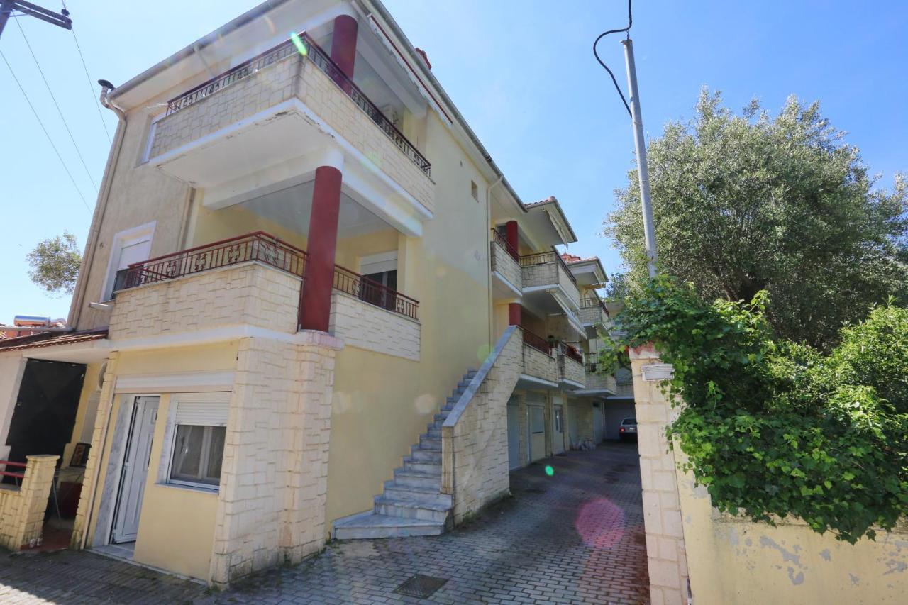 Summer Suite - Premium Apartment Pefkochori Bagian luar foto