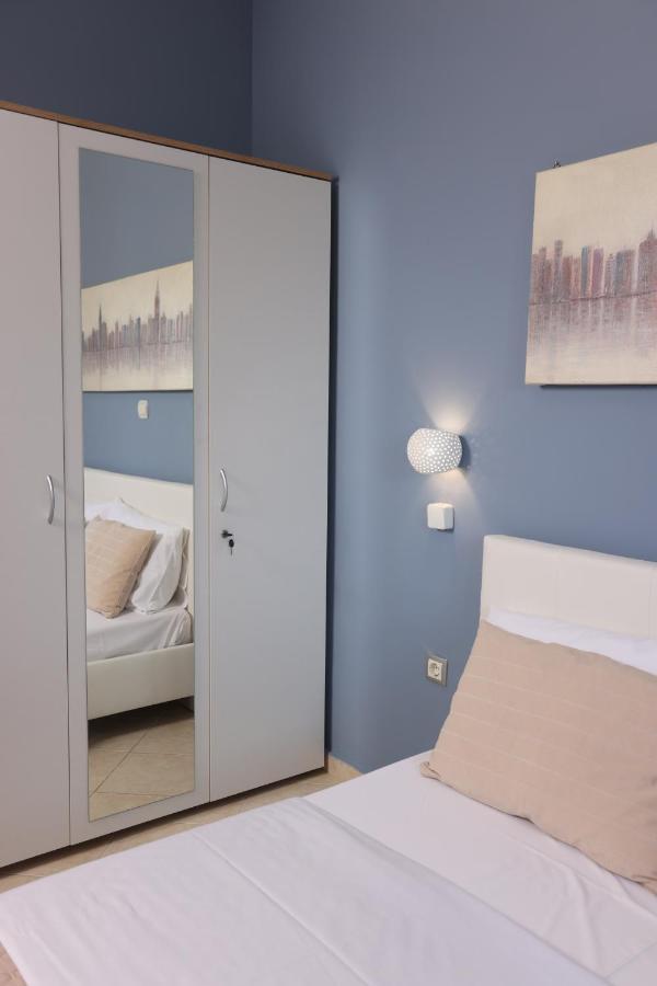Summer Suite - Premium Apartment Pefkochori Bagian luar foto