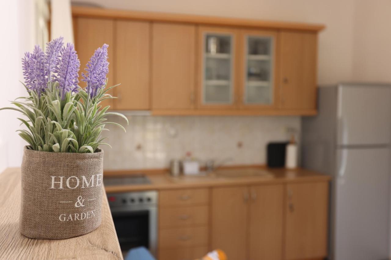 Summer Suite - Premium Apartment Pefkochori Bagian luar foto